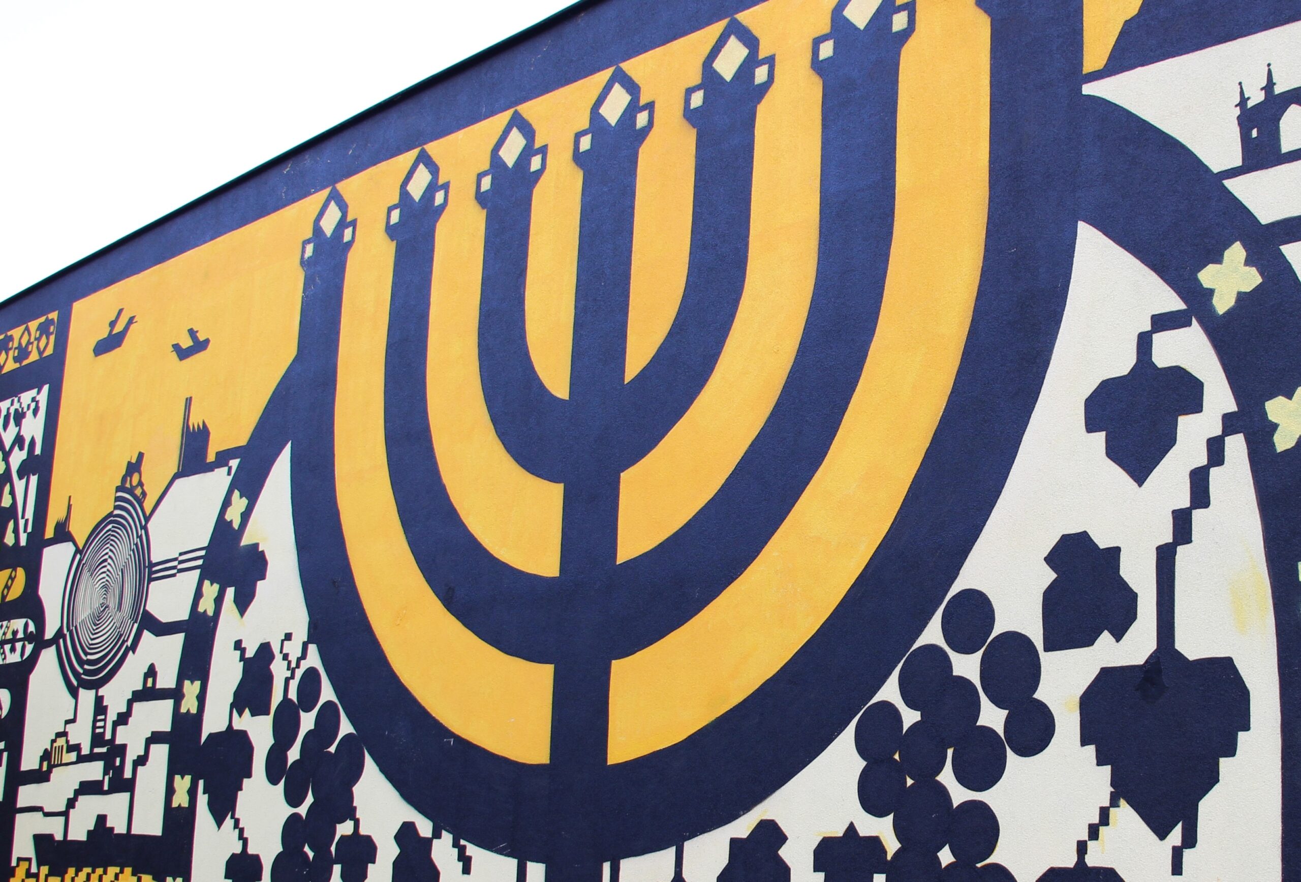 25704444110_7401924676_o